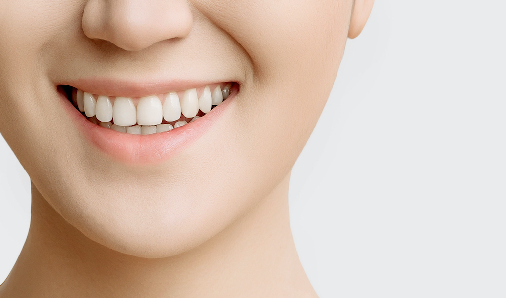 ¿Qué son los dientes flojos y cómo tratarlos?